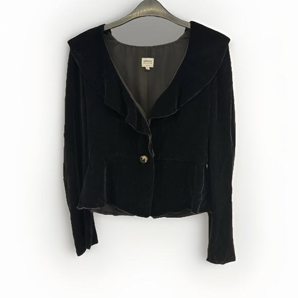 Armani Collezioni Jackets & Blazers - Armani Collezioni Jacket Womens Size 6 Black Velvet Blazer Ruffle Lapel